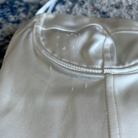 h:ours Tabitha Bodysuit in White small - Picture 3 of 10